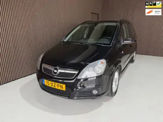 Opel Zafira 2.2 Temptation 7Persoons