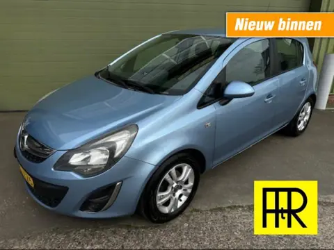 OPEL CORSA 1.4 - 16V Business +