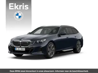 BMW i5 eDrive40 84 kWh M Sportpakket | Optie Pakket | Panorama Dak | Driving Assistant Plus | Travel