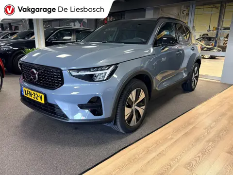 Volvo XC40 1.5 T4 Plug-in hybrid Plus Dark / Harman-Kardon / pilot assist / camera / stuur en stoel 