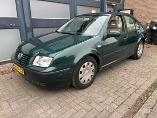 Volkswagen Bora 2.0 Trendline Automaat
