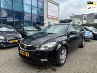 Kia Cee'd Sporty Wagon 1.4 CVVT X-ecutive Airco, APK 04/27