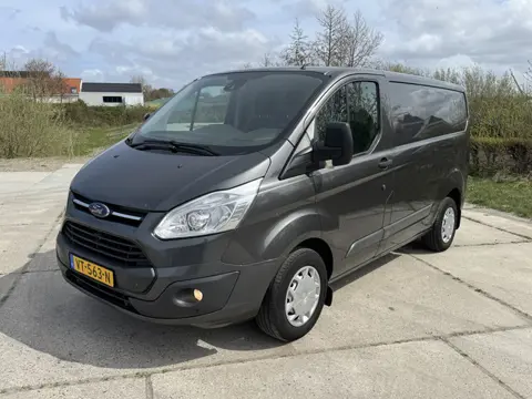 Ford Transit Custom 270 2.2 TDCI 130pk L1 H1 airco trekhaak 3 zits