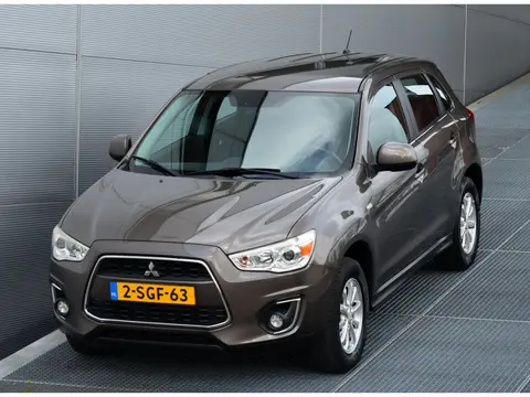 Mitsubishi ASX 1.6 INVITE CLEARTEC | HOGE ZIT | NAVIGATIE | CRUISE | PDC | CLIMATE CONTROL | EERSTE 