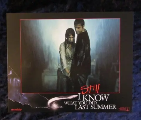 I STILL KNOW WHAT YOU DID LAST SUMMER fotoset.