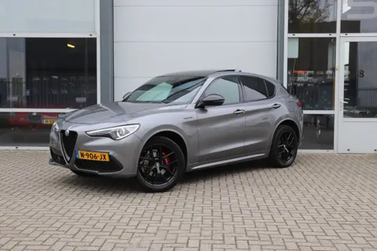 ALFA ROMEO STELVIO 2.0 T Q4 280PK AWD VELOCE/1E EIG./GRIGIO STROMBOLI/A.CARPLAY/20