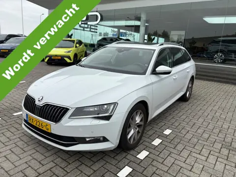 Škoda Superb Combi 1.4 TSI ACT 150PK Ambition Business NAVI/ECC/CRUISE/PANODAK/ELEK.KLEP