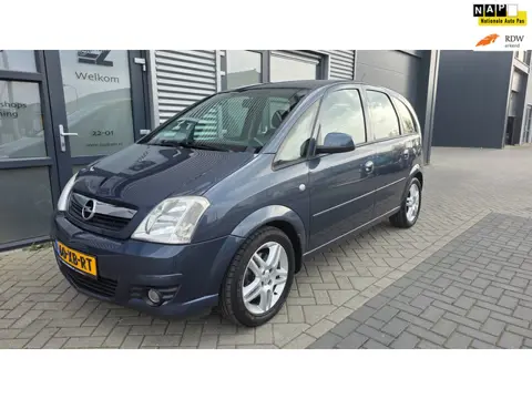 Opel Meriva 1.6-16V Cosmo