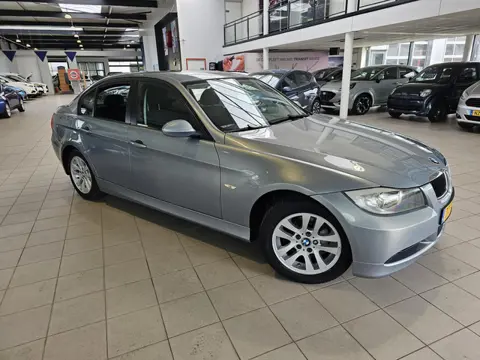 BMW 3-serie 318i Business Line