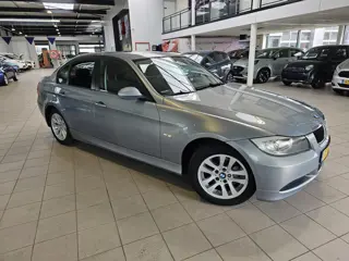 BMW 3-serie 318i Business Line