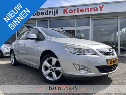 Opel Astra 1.6 Edition nieuwe apk/airco/cruise control/sport velgen/trekhaak/enz