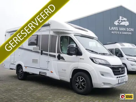 Carado T337, Automaat, Lengtebedden, XXL Garage