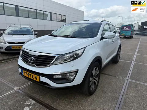 Kia Sportage 2.0 X-clusive / AUTOMAAT / NAP / APK / TREKHAAK / BOEKJES / 2 SLEUTELS / NETTE AUTO!!!