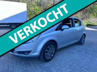 Opel Corsa 1.4-16V '111' Edition Airco Trekhaak