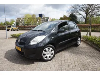 Toyota Yaris 1.3 VVTi Aspiration (bj 2009)
