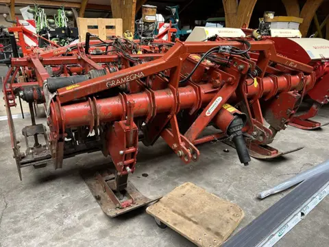 Gramegna type 40 350 - Hydraulische hef - Glijsloffen met spindel - Hydraulisch verstelbaar achterre