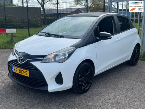 Toyota Yaris 1.0 VVT-i Comfort 5Deurs Airco LM NAP