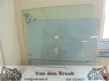 Opel Zafira 1999-2005 Portierruit rechts achter