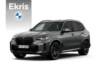 BMW X5 xDrive50e | M Sportpakket Pro | Panoramadak | Trekhaak | Harman Kardon | Soft-close | Iconic 