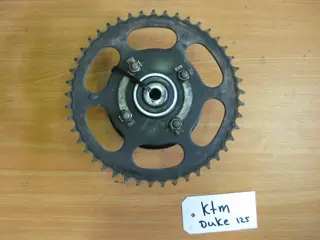 TANDWIELDRAGER KTM 125 Duke 2013 - 2016