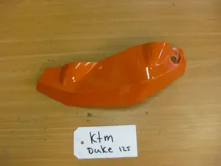 RECHTER TOPKUIP KTM 125 Duke 2013 - 2016