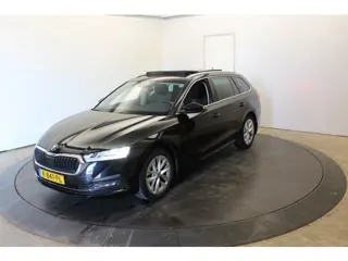 Škoda Octavia 1.0 TSI El Trekh+aKlep 111PK Panodak Virtual Business Edition