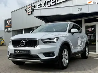 Volvo XC40 1.5 T2 Momentum Pro | Panoramadak