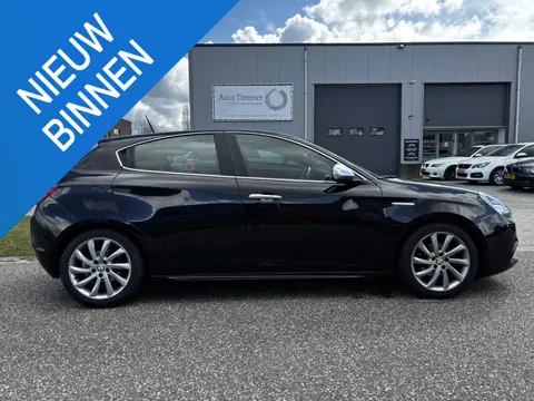 Alfa Romeo Giulietta 1.4 T Distinctive SUPER NETTE AUTO!!!!