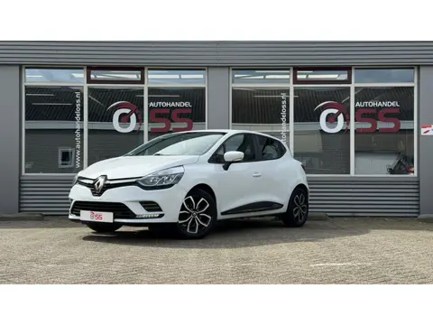 Renault Clio 0.9 TCe Zen LMV AIRCO CRUISE NAVI (bj 2017)