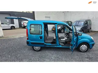 Renault Kangoo 1.6-16V Expression Luxe VOL AUTOMAAT