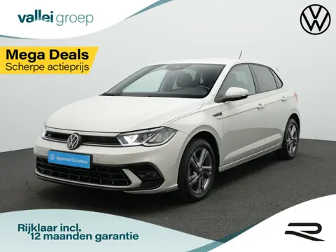 Volkswagen Polo 1.0 TSI 95 pk R-Line | Parkeersensoren voor/achter | Adaptive Cruise | Carplay