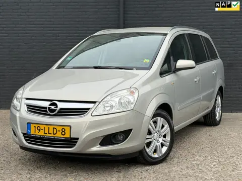 Opel Zafira 1.6 CNG Cosmo LEDER | NAVI | AIRCO | ELEK RAMEN | NWE APK