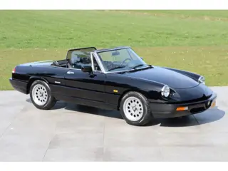 Alfa Romeo Spider Veloce 2.0 - Low Mileage (bj 1991)