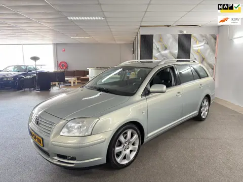 Toyota Avensis Wagon 2.0 VVTi Linea Luna Apk Nieuw,Clima,Cruise,Parksensor,Trekhaak,Lm velgen,2 sleu