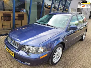 Volvo V40 1.8 Europa APK 04-2027 & 1e Eigenaar
