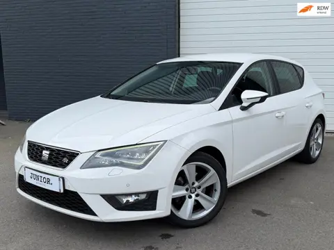 Seat LEON 1.4 TSI FR Business CRUISE/VOLONDERHOUD/RODESTICKSELS/BLUETOOTH/