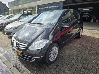 Mercedes-Benz A-klasse 160 Classic | AUTOMAAT | 12MND GARANTIE | AIRCO | LAGE KM | CRUISE | LMV |