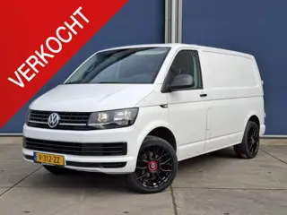 Volkswagen Transporter 2.0 TDI L1H1 Trendline AIRCO / CRUISE CONTROLE / TREKHAAK / EURO 6