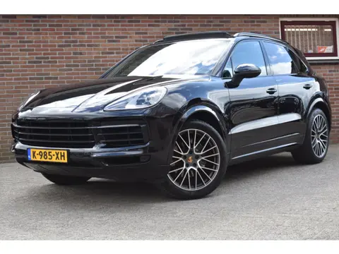 Porsche Cayenne 3.0 '18 Pano LED Leder Clima Sport Chrono Pano Inruil mogelijk