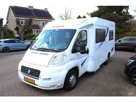 Dethleffs T 5841 K1GI0G04DT8016