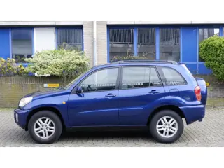 Toyota RAV4 1.8-16V VVT-i Luna
