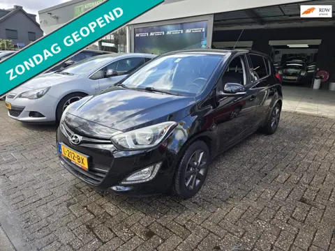 Hyundai I20 1.4i i-Vision | AUTOMAAT| 1E EIGENAAR | 12MND GARANTIE | AIRCO | CRUISE |