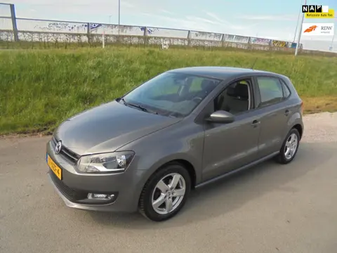 Volkswagen Polo Volkswagen Polo 1.4 16v benzine 5 deurs airco lmv 157.000km