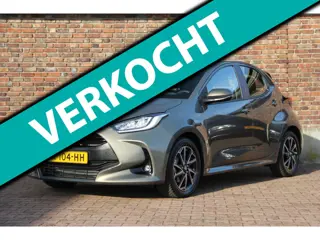 Toyota Yaris 1.5 Hybrid Dynamic Eerste Eigenaar | Dealer Onderhouden | Adaptive Cruise | Achteruitri