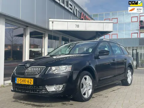 Skoda Octavia Combi 1.2 TSI Greentech Ambition Businessline - Navigatie