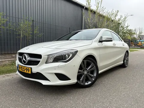 Mercedes-Benz CLA-Klasse 180 Edition 1 / NAVI / CRUISE / AIRCO / 161dkm! NAP!