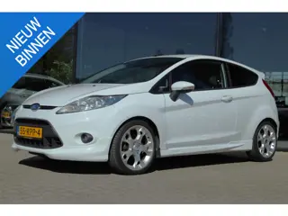FORD FIESTA 1.6 SPORT | VOORRUITVERW. | PDC | LMV | CRUISE | CLIMATE