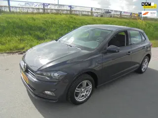 Volkswagen Polo Volkswagen Polo 1.0 MPI benzine airco lmv 53.000km eerste eigenaar