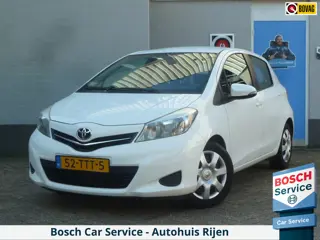 Toyota Yaris 1.3 VVT-i Aspiration|Camera|Trekhaak|Volledig Dealer onderhouden|81.500km