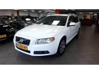 Volvo V70 1.6 T4 Summum
